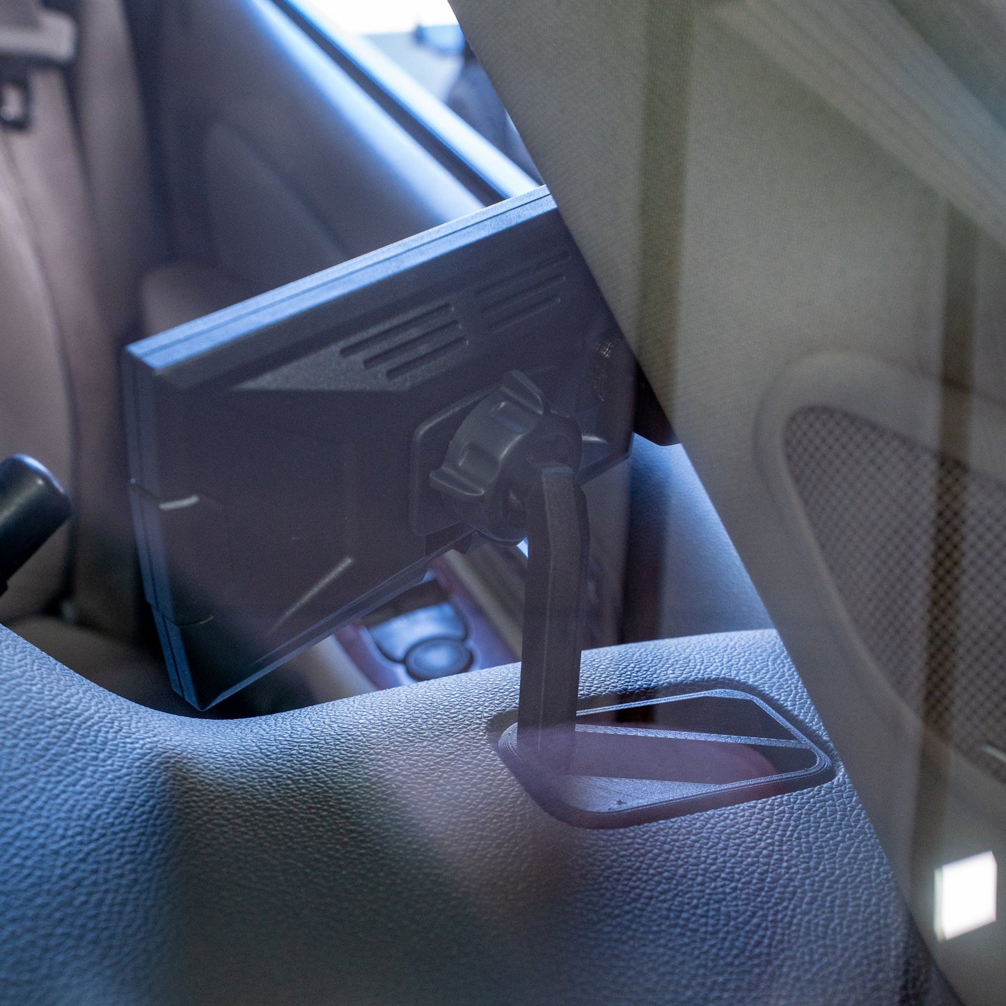 Custom Consoles CTS 2 & 3 Vent Mount, 2007.5-2014 LMM/LML