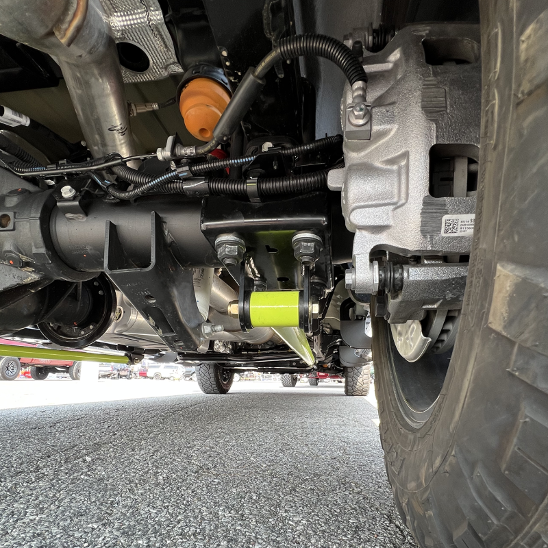 WC Fab 60" Traction Bar Kit, 2020-2025 L5P