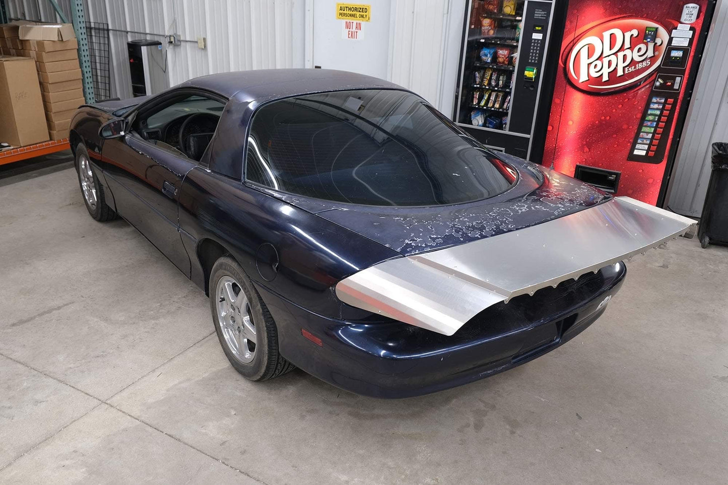1993-2002 4th Gen Camaro 15" Strutless Drag Wing w/ Adjustable Wicker 31-180