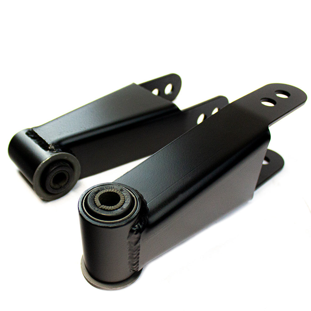 McGaughys Rear 2" Drop Shackles, 2001-2010 LB7/LLY/LBZ/LMM