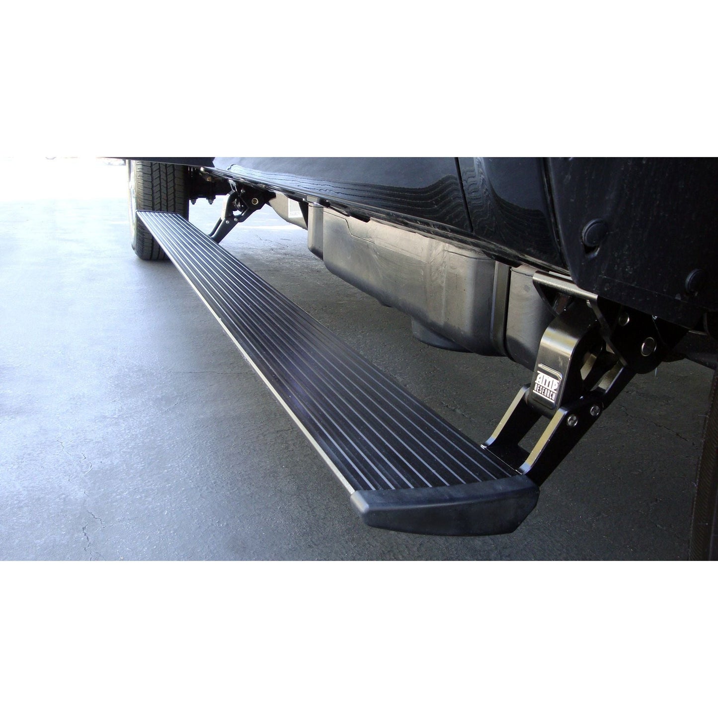 Amp Research PowerStep Running Boards, 2001-2007 LB7/LLY/LBZ